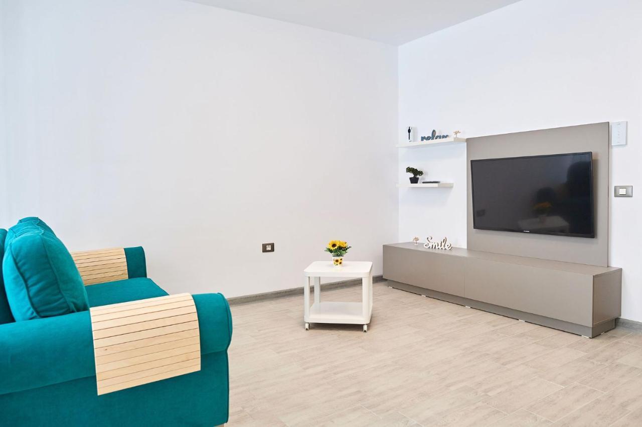 Sea Love Apt Spa N Pools Beach Resort Navodari Exterior photo